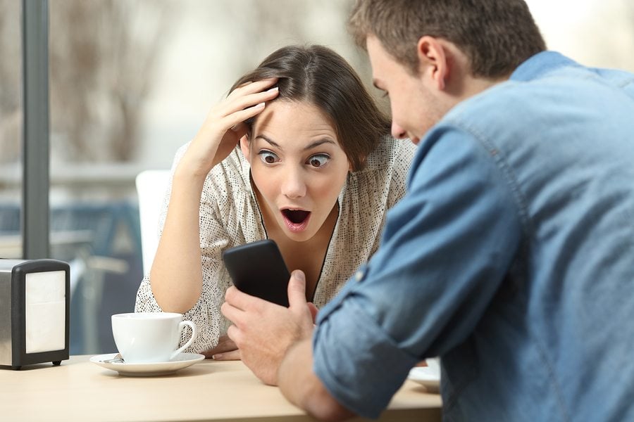 porn-dating-for-smart-people-brunette-deepthroat-gimmeaflakeman